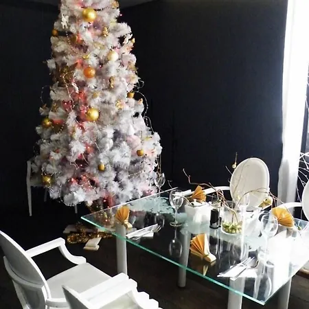 Black & White 3* Osieczany