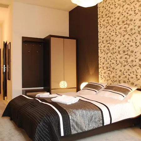 Black & White Hotel Osieczany