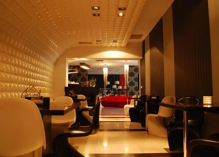 Black & White Hotel Osieczany