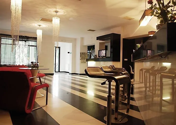 Black & White Hotel Osieczany