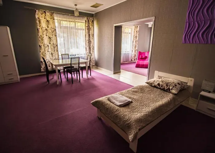 Hotel Black & White Osieczany