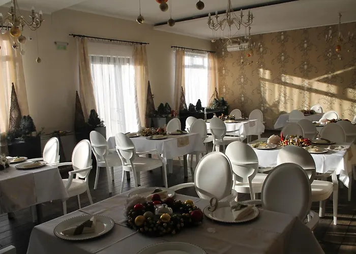 Black & White 3* Osieczany