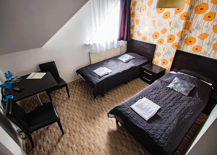 Black & White 3* Osieczany