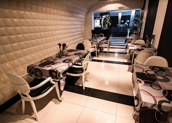 Black & White Osieczany